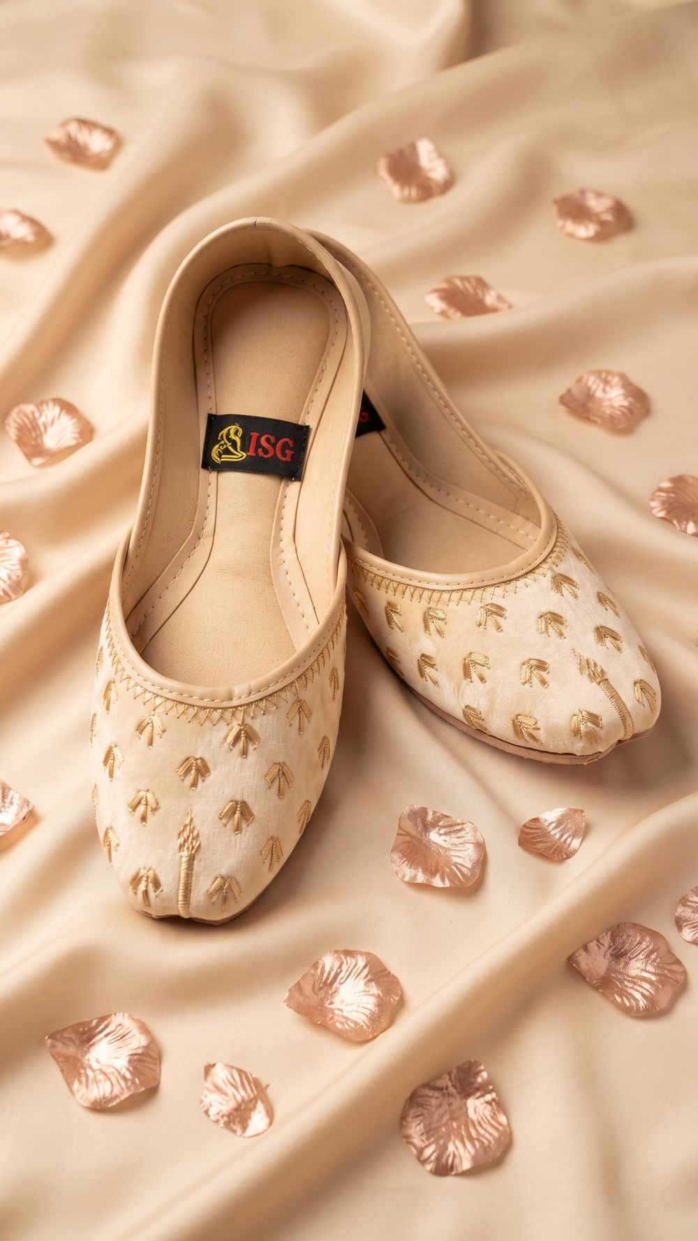 Champagne Embroidered Khussa
